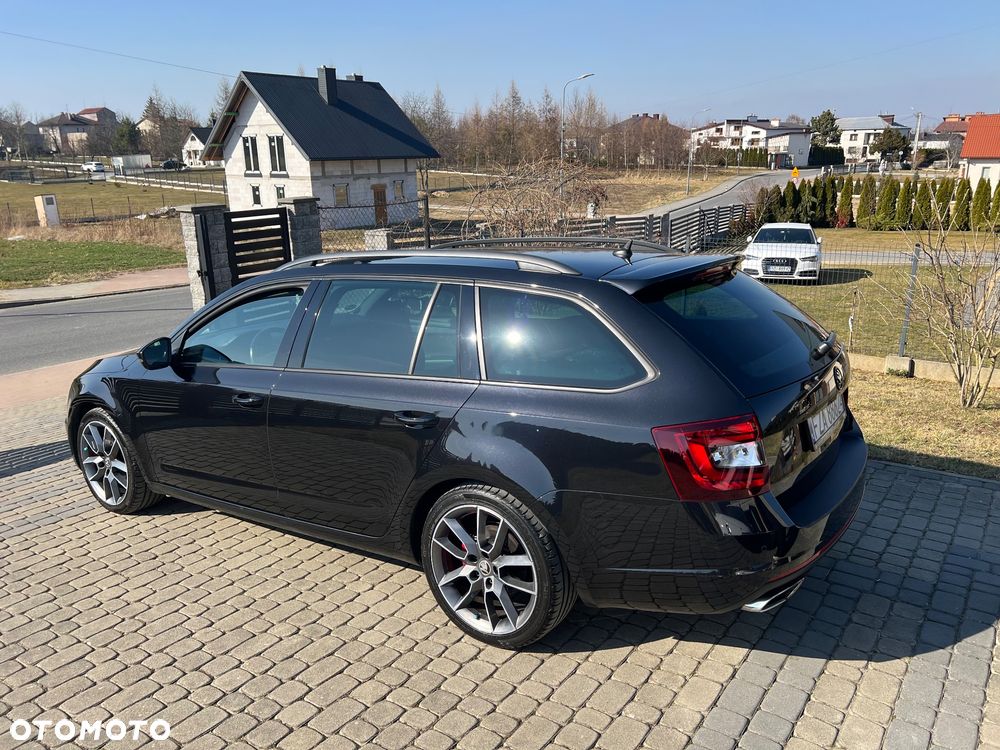 Skoda Octavia 2.0 TDI (Green tec) DSG RS - 4