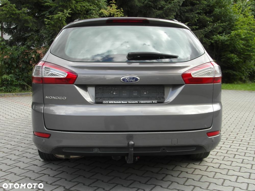Ford Mondeo 2.0 Trend - 6