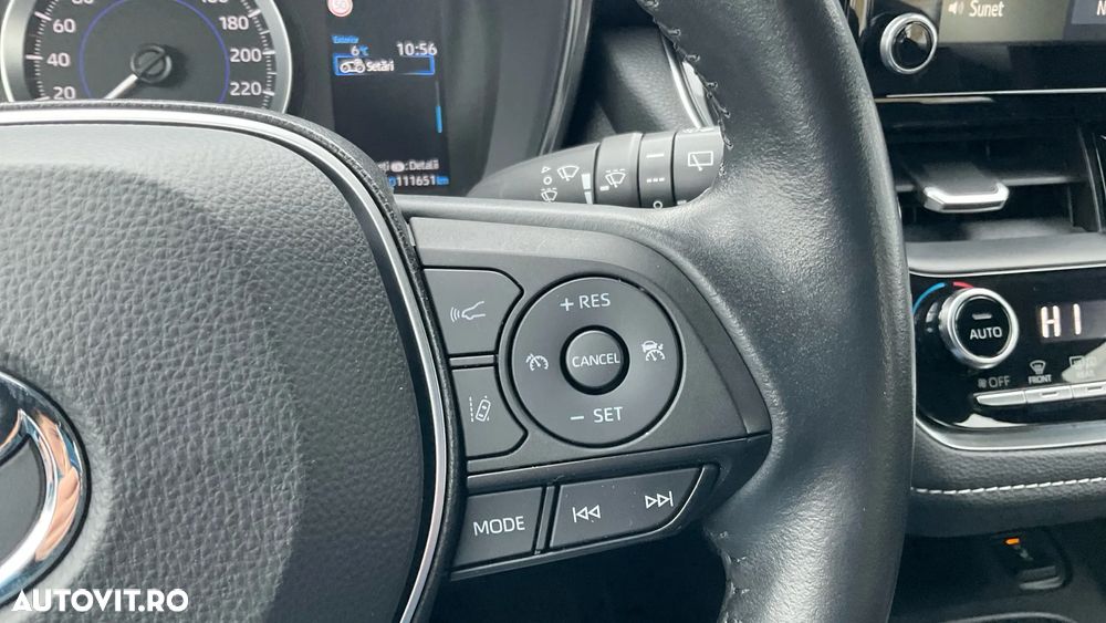 Toyota Corolla 1.8 HSD Dynamic - 27