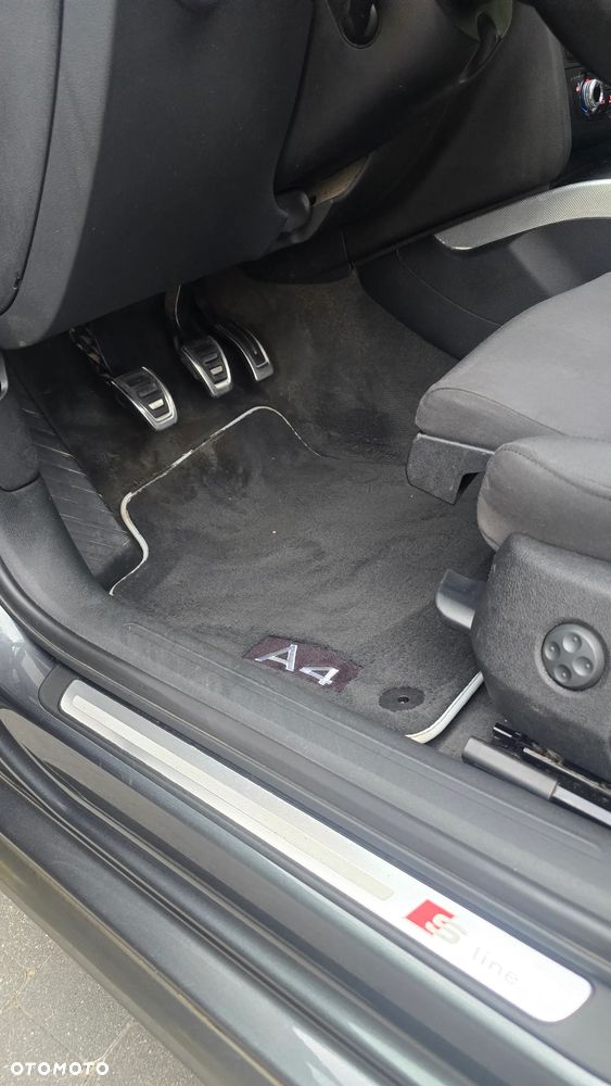 Audi A4 Avant 2.0 TDI DPF clean diesel quattro S line Sportpaket - 13