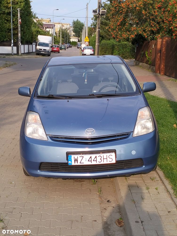 Toyota Prius - 1