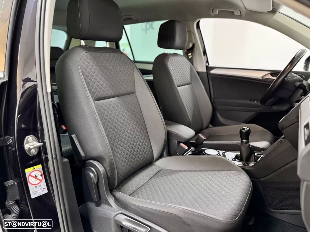 VW Tiguan 1.6 TDI Confortline - 47