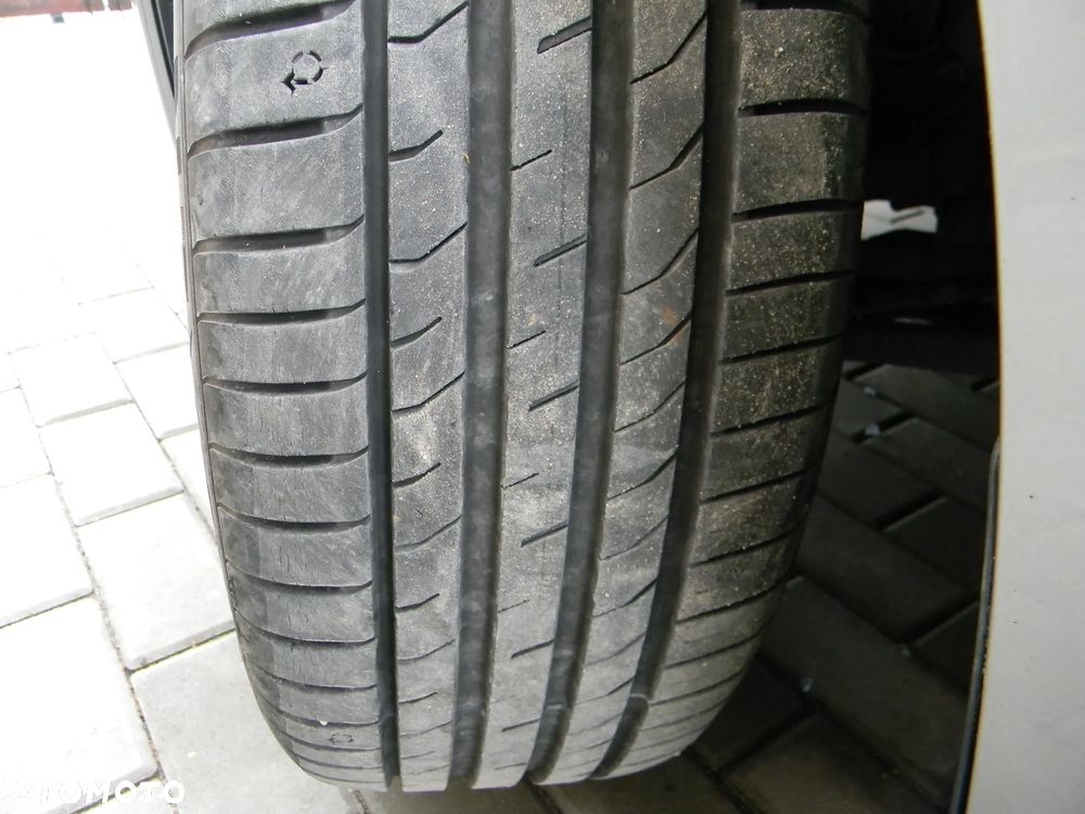 Volkswagen Passat 1.8 TSI BMT Comfortline - 22