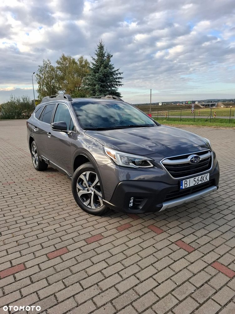 Subaru Outback - 1