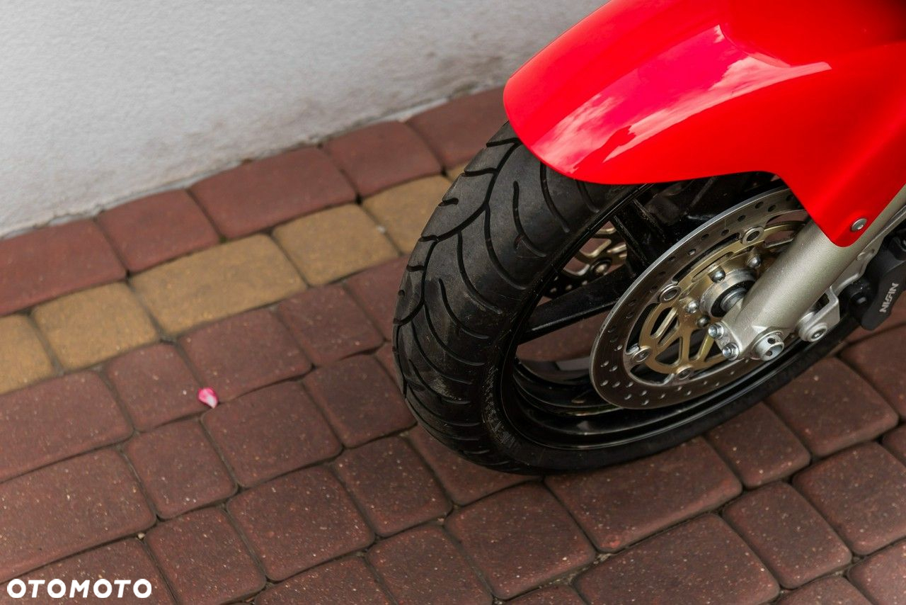 Honda VFR - 7