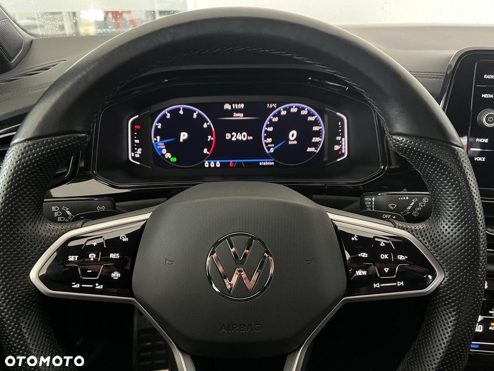 Volkswagen T-Roc 1.5 TSI R-Line DSG - 23