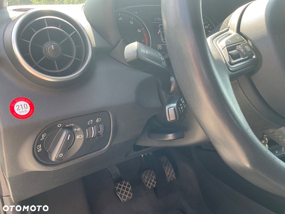 Audi A1 Sportback 1.2 TFSI Ambition - 23