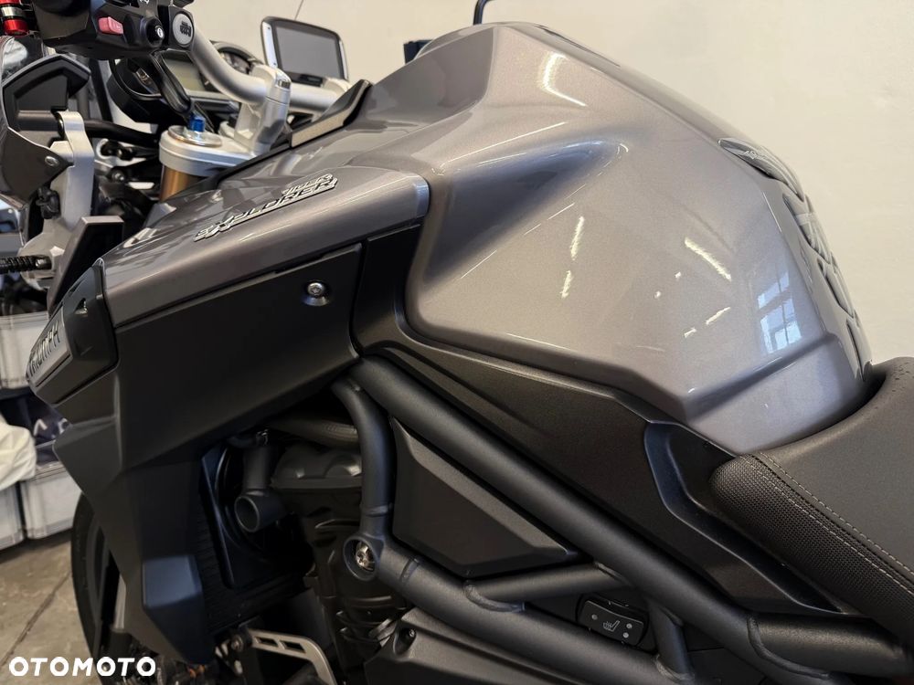 Triumph Tiger - 22