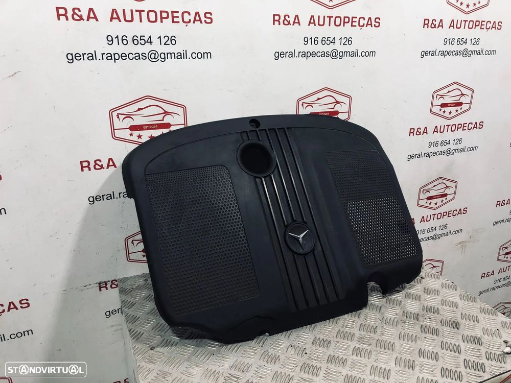 Tampa de Motor Mercedes Class C W204 A6510101467 Original - 3