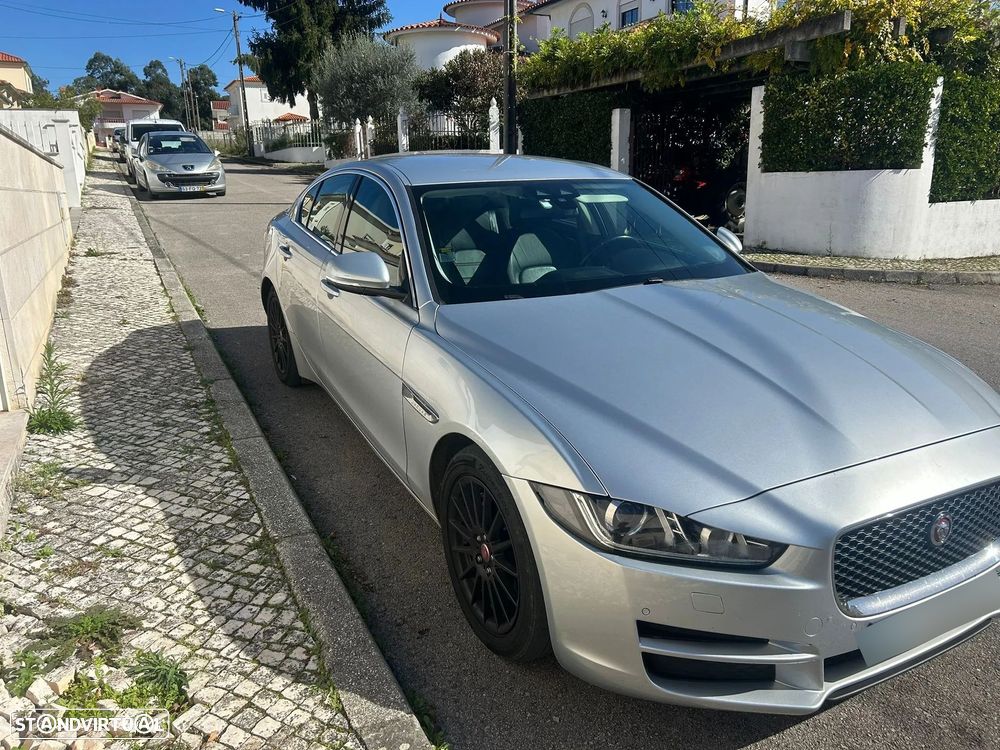 Jaguar XE E-Performance Aut. Prestige - 4