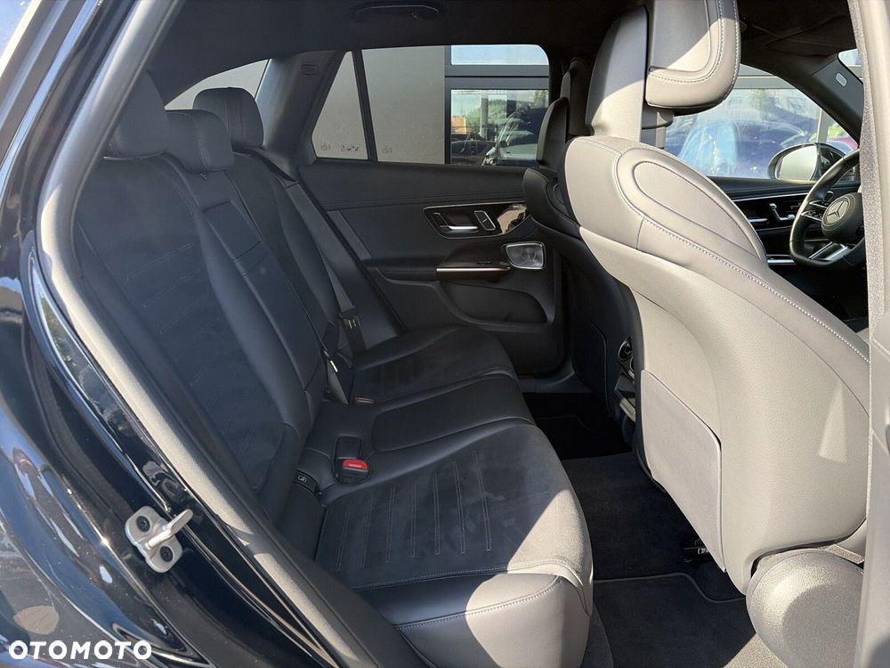 Mercedes-Benz GLC - 15