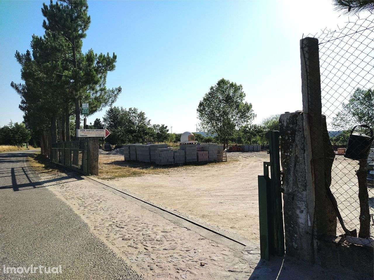 Terreno rústico na Vila de Penedono - Grande imagem: 2/12