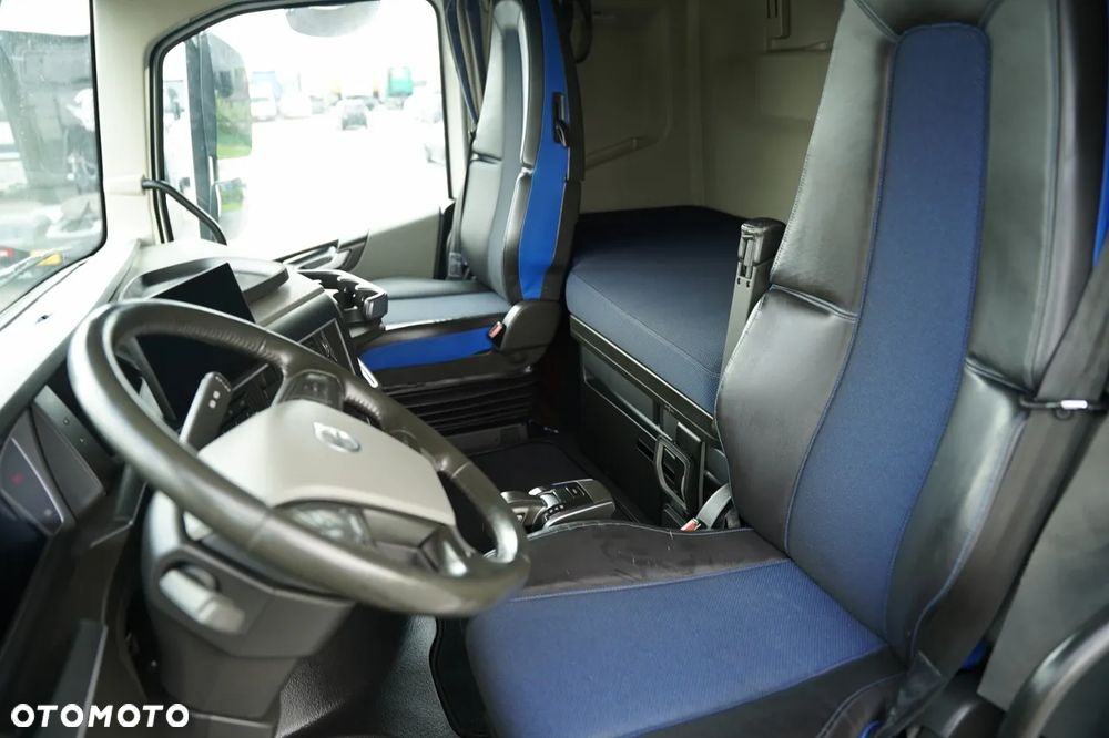 Volvo FH 460 / XXL I-SHIFT / 2023 R / EURO 6 - 26