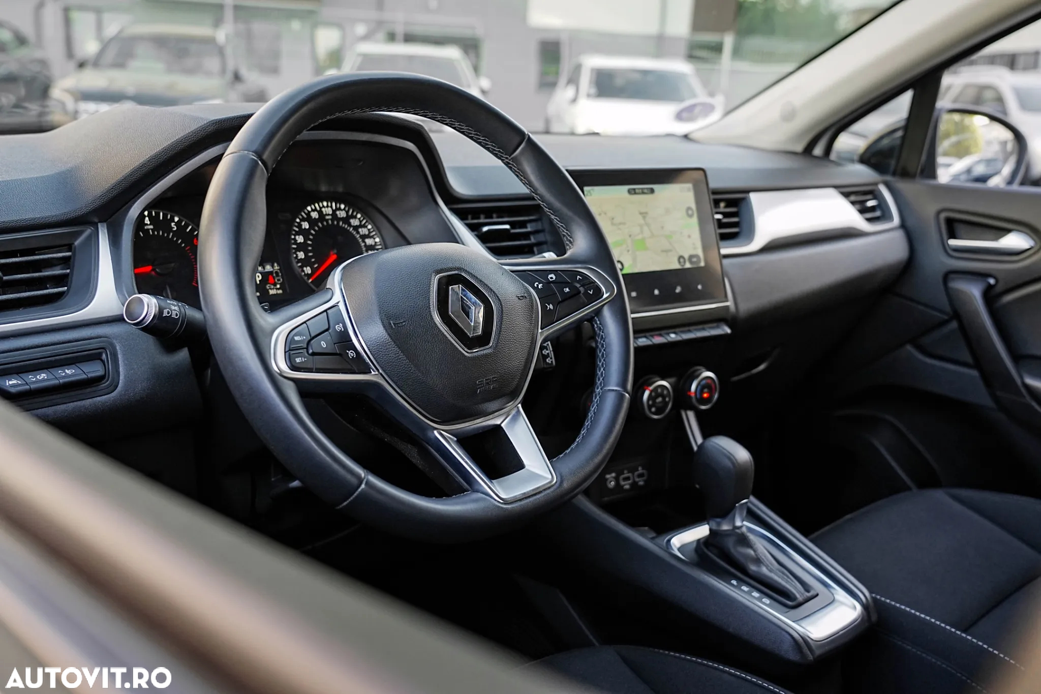 Renault Captur TCe Mild Hybrid 140 EDC GPF EVOLUTION - 12