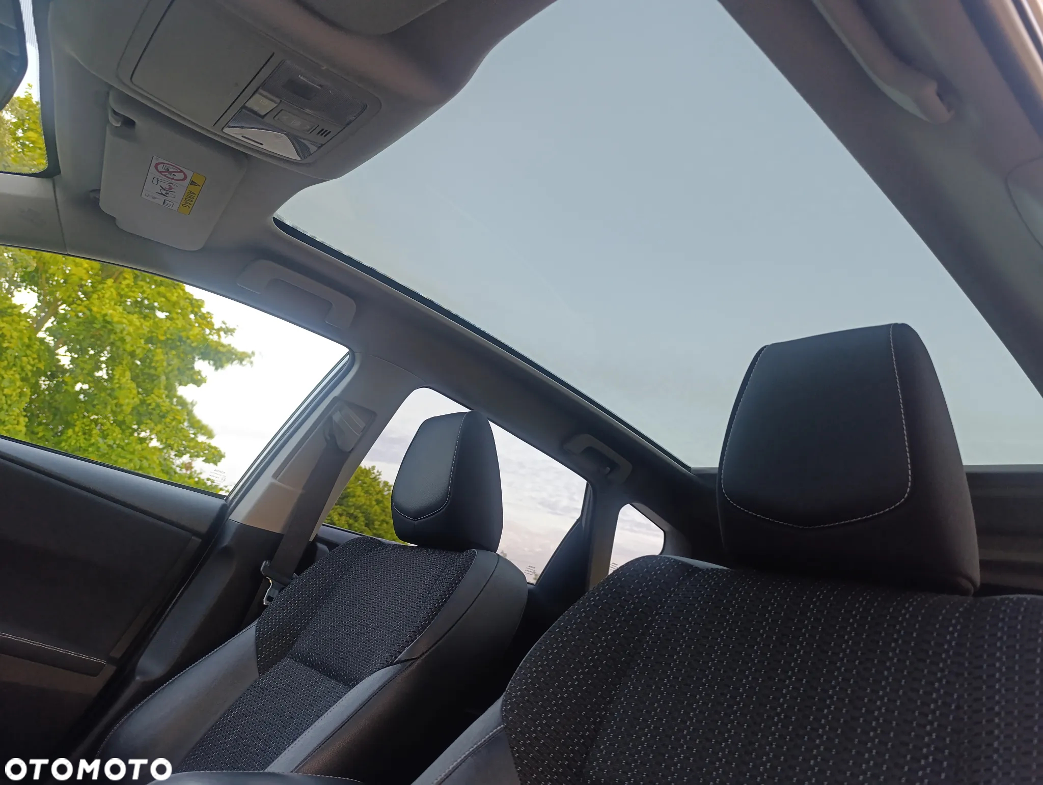 Toyota Auris 1.6 Valvematic Multidrive S Executive - 32