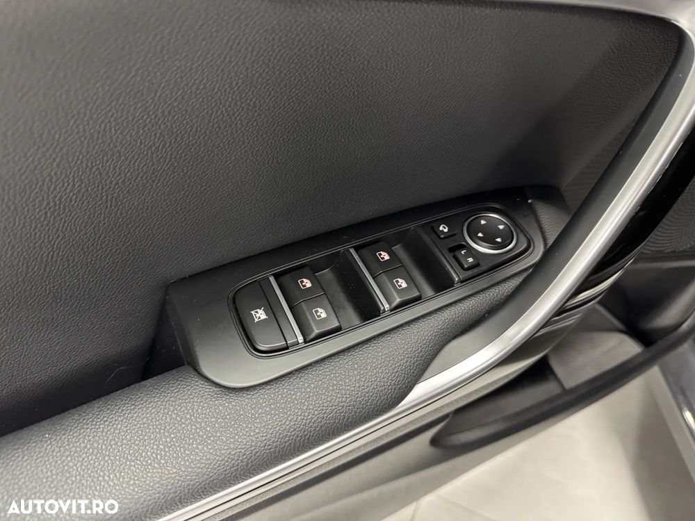 Kia Ceed SW 1.6 GDI DCT OPF Plug-in-Hybrid Spirit - 7