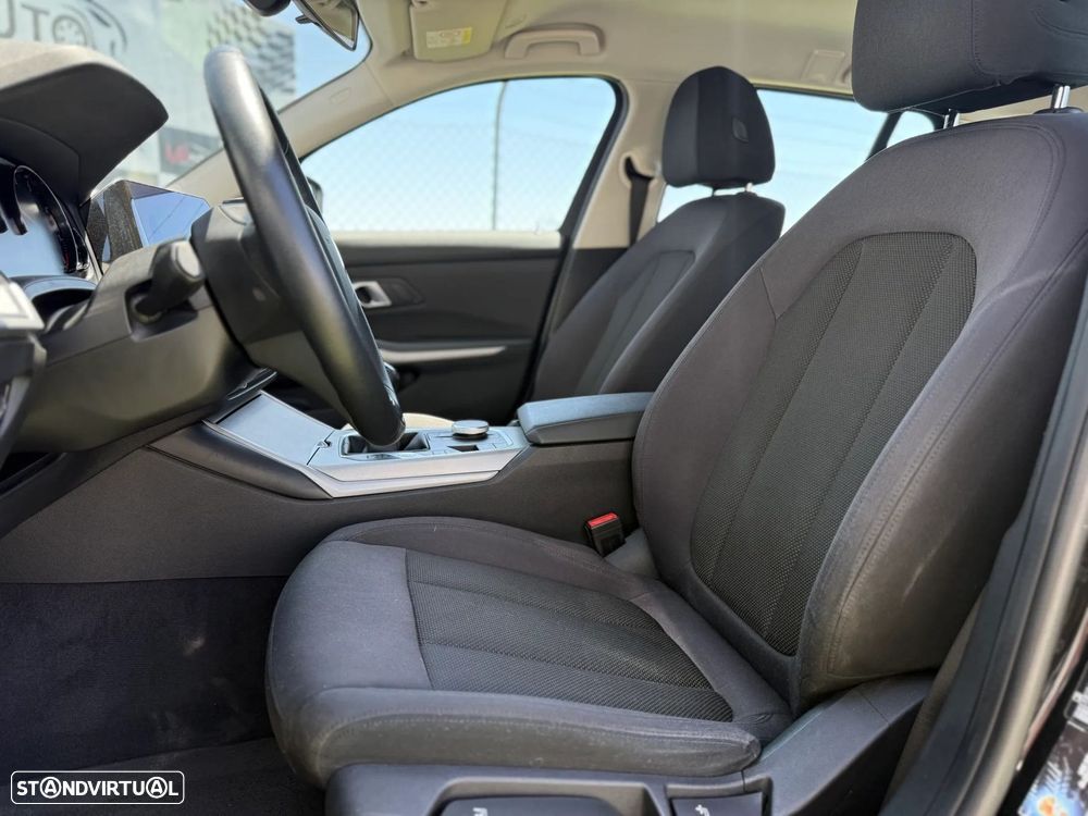 BMW 318 d Corporate Edition - 14
