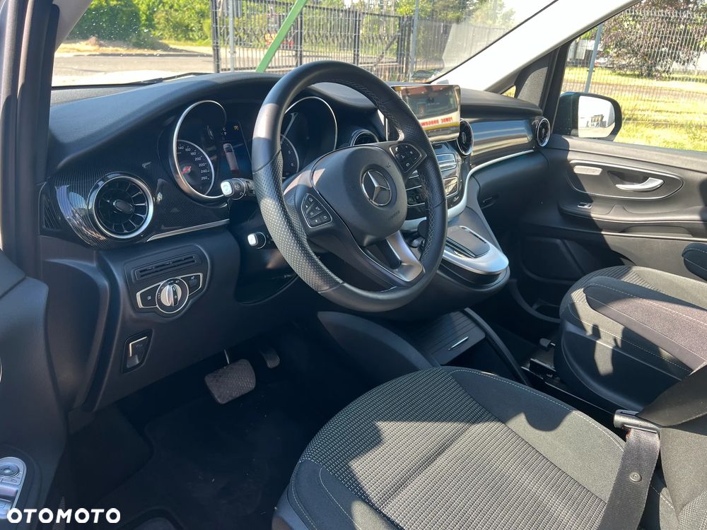 Mercedes-Benz Klasa V 250 d 9G-Tronic - 10