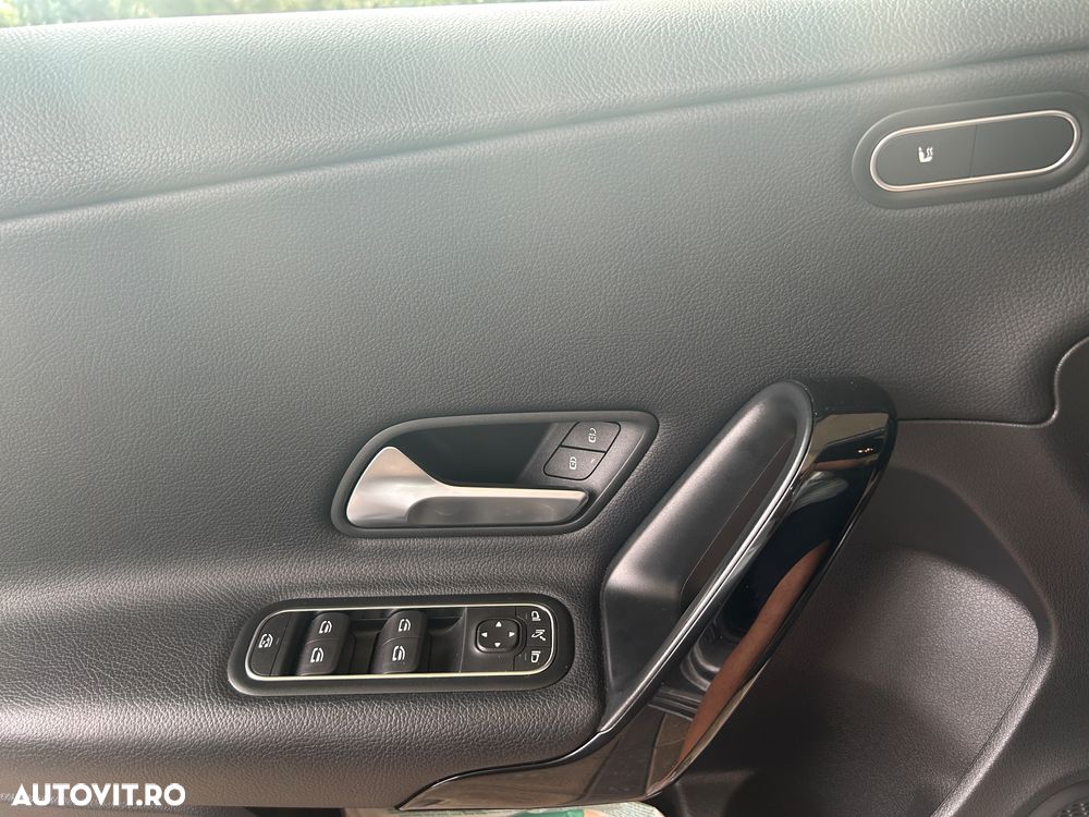 Mercedes-Benz A 180 d Aut. - 6