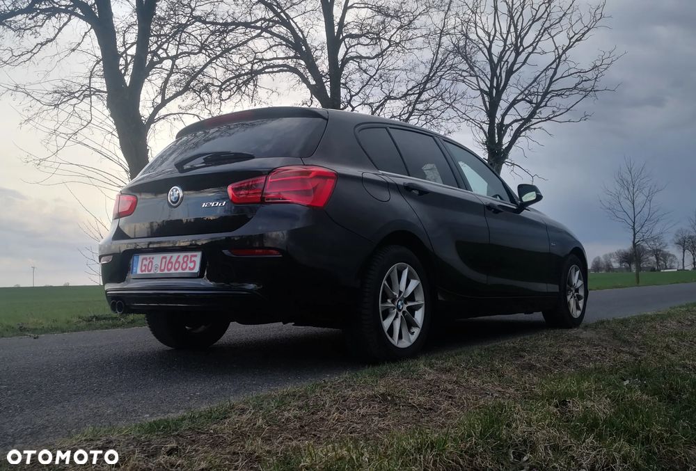 BMW Seria 1 120d Sport-Aut Sport Line - 14