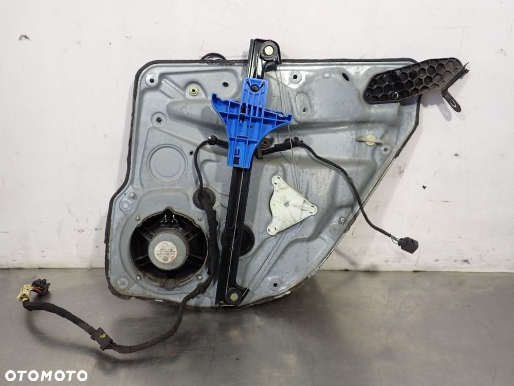 PODNOŚNIK SZYB LEWY TYŁ VOLKSWAGEN BORA - 7