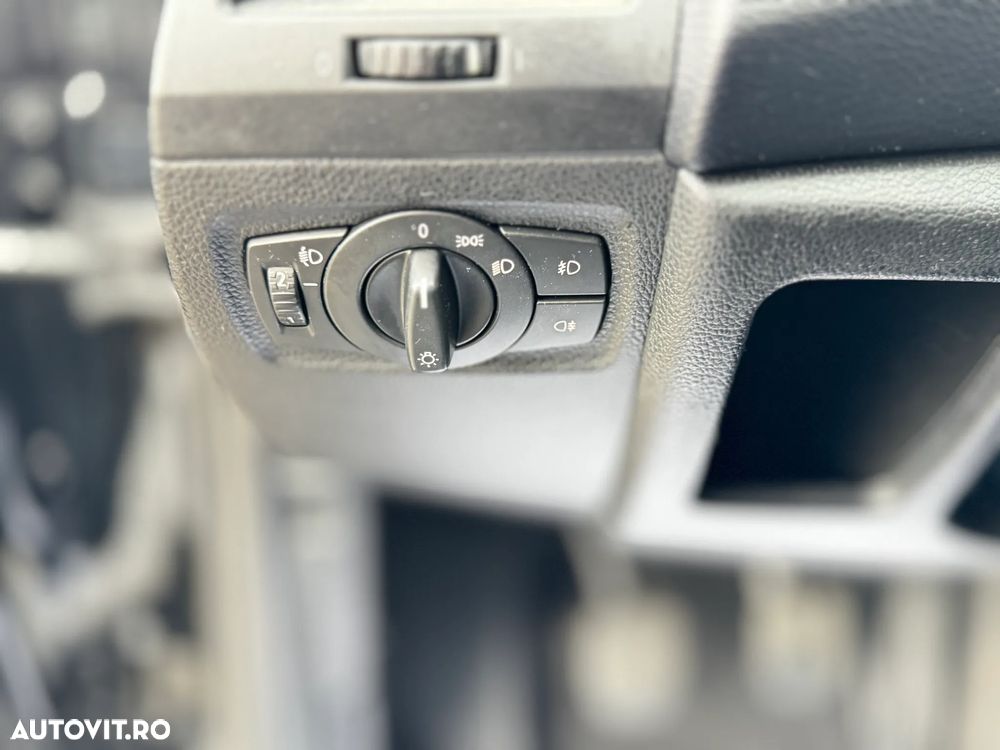 BMW Seria 1 118d - 14