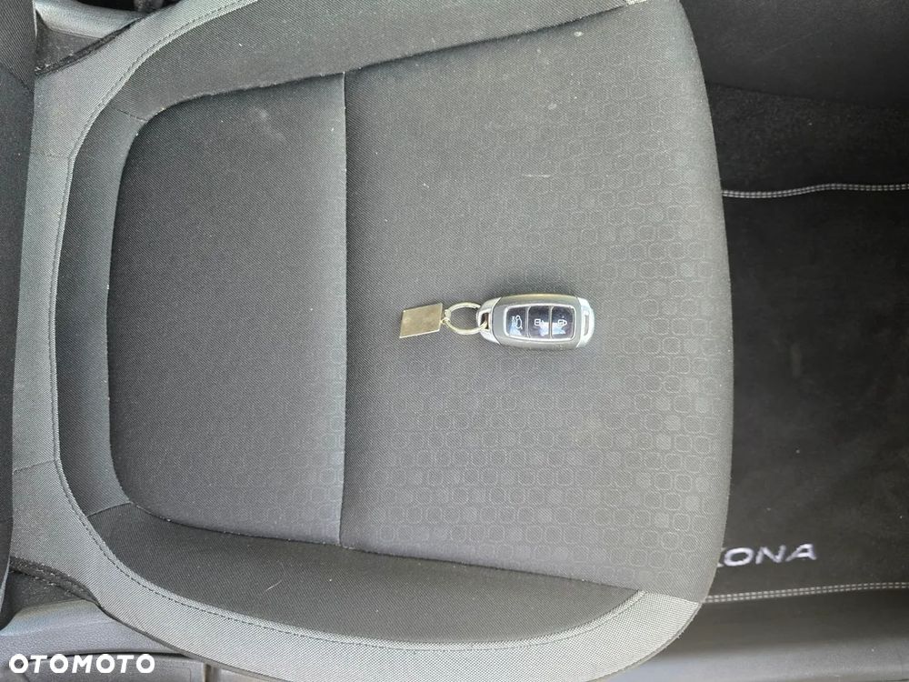Hyundai Kona 1.6 CRDi Select - 23