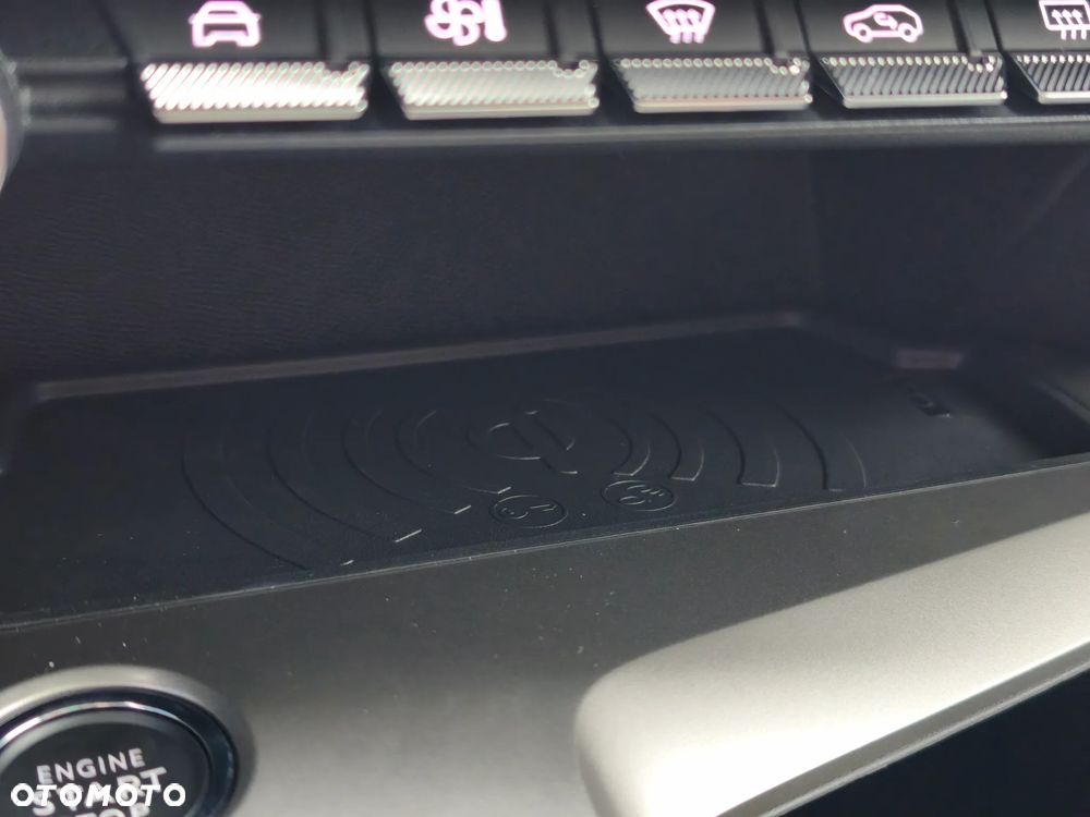 Peugeot 408 1.6 Plug-In Hybrid 225 GT Exclusive e-DCS7 - 27