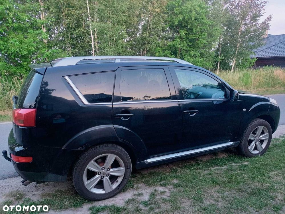 Peugeot 4007 - 7