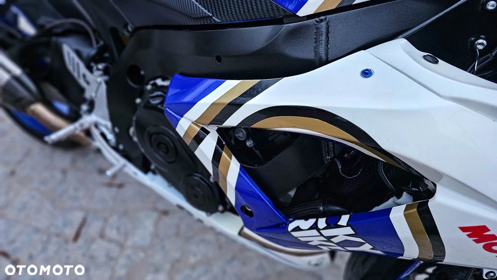 Suzuki GSX-R - 11