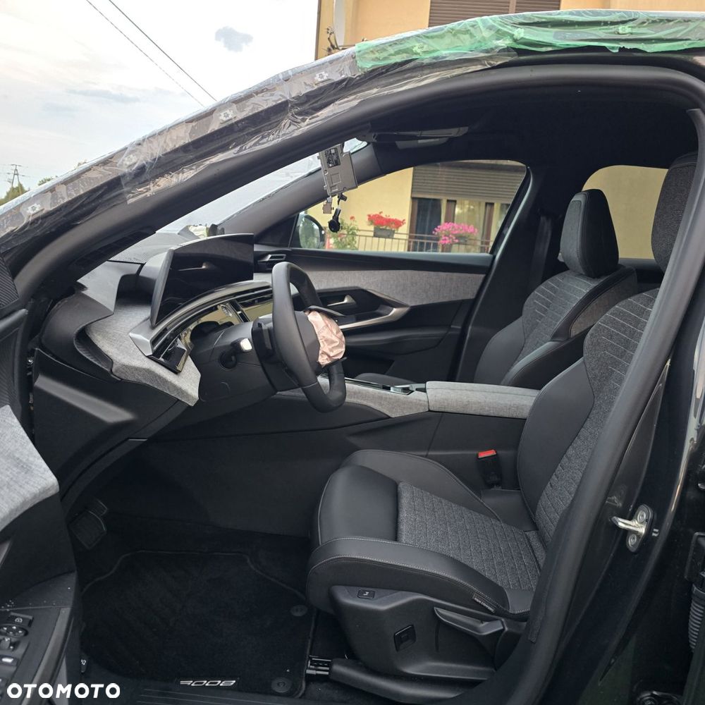 Peugeot 3008 73kWh Business - 8