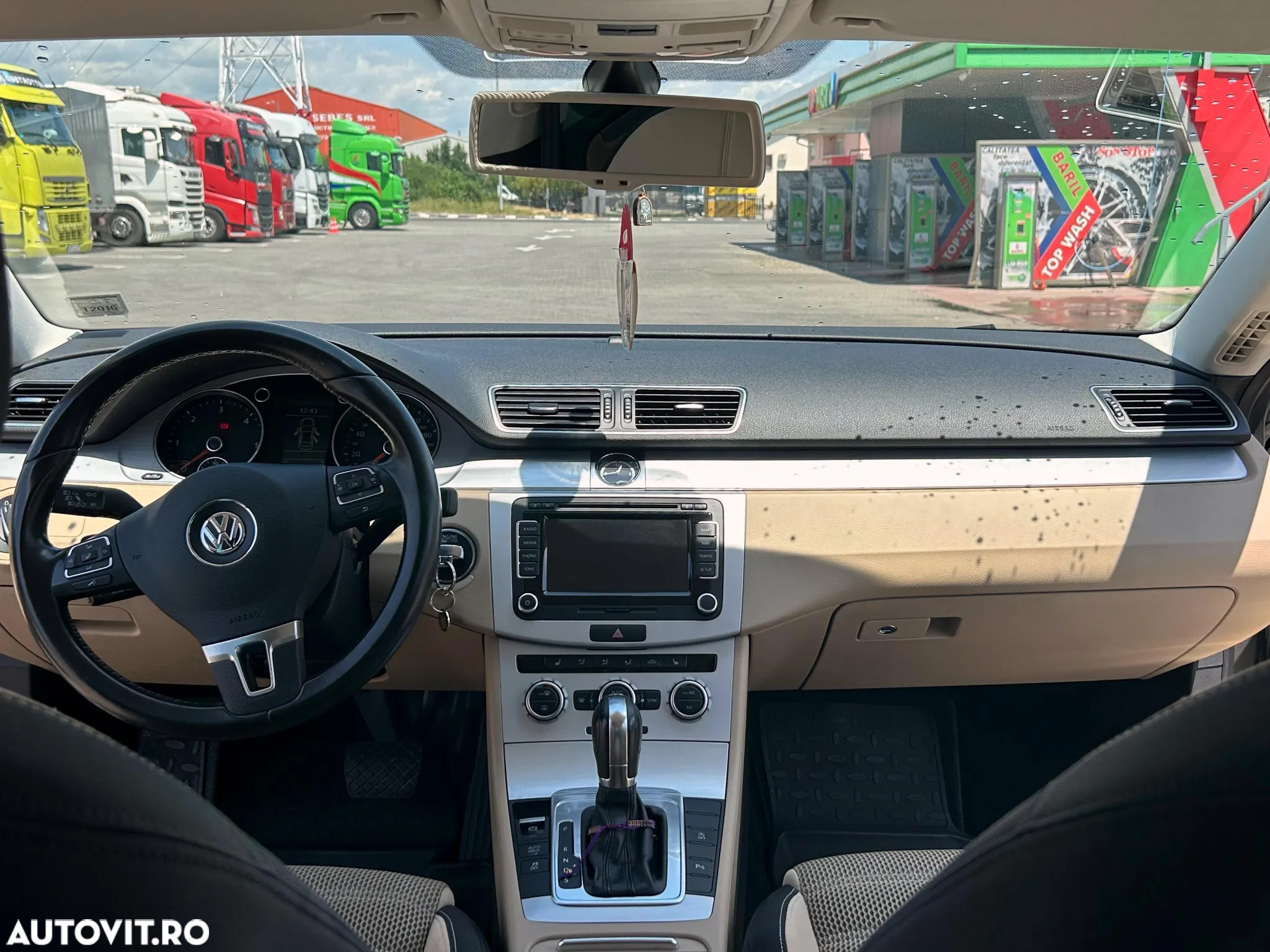 Volkswagen Passat - 7