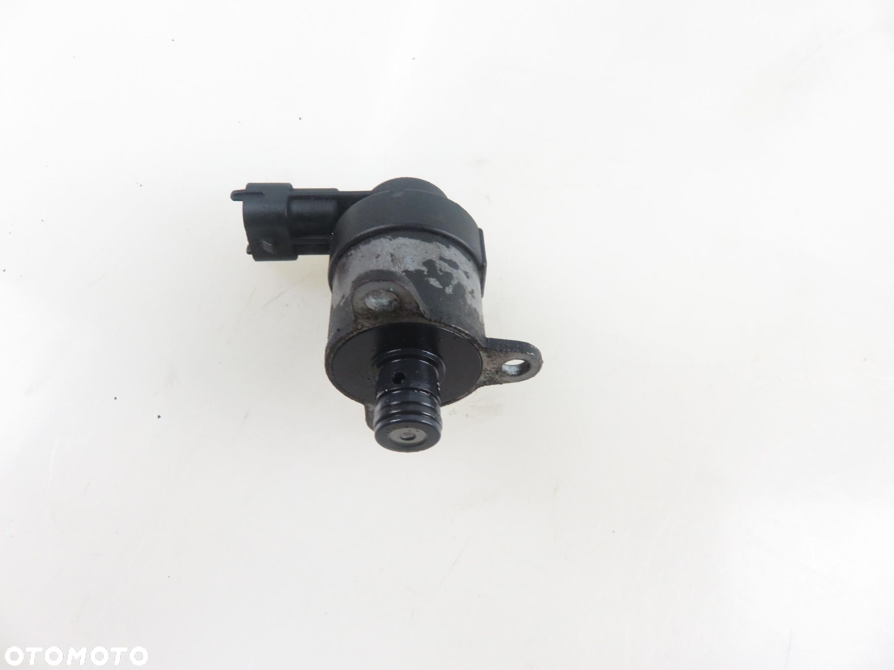 CZUJNIK ZAWÓR CIŚNINIA PALIWA RENAULT TRAFIC II 2.0 dCi 0928400769 - 6