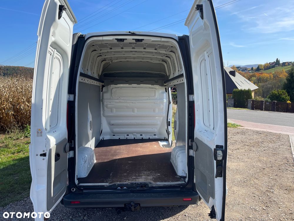 Opel Vivaro L2H2 - 23