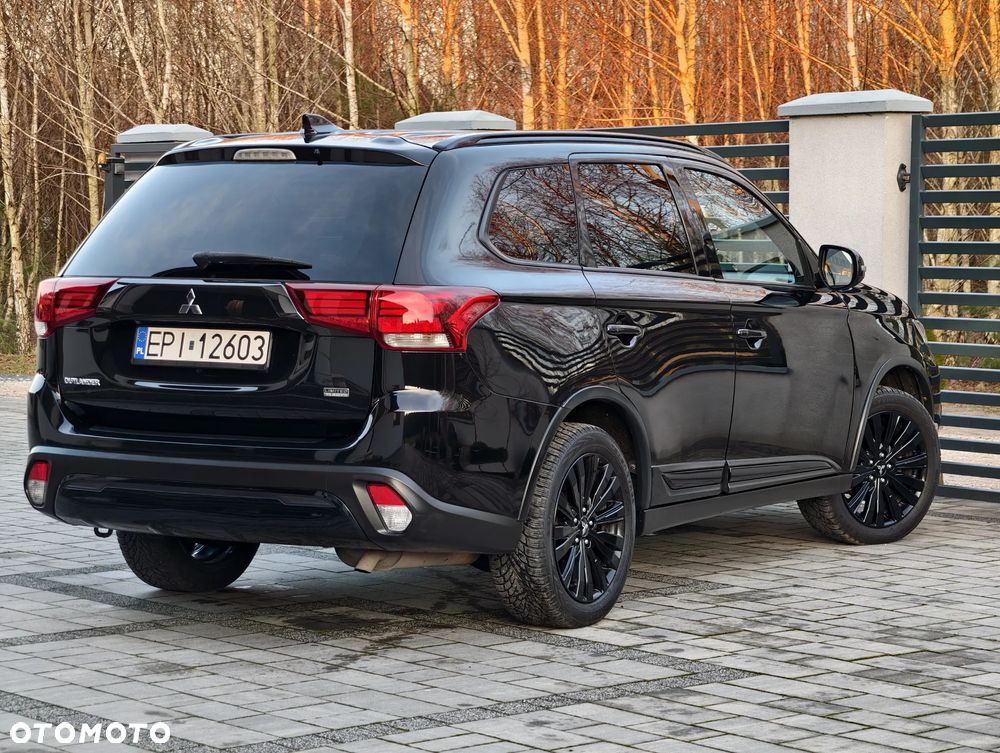 Mitsubishi Outlander 2.4 4WD CVT Intense - 40