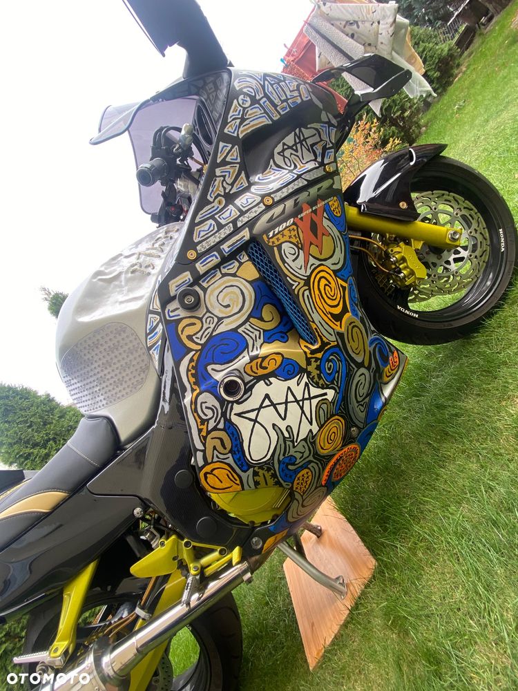 Honda CBR - 22