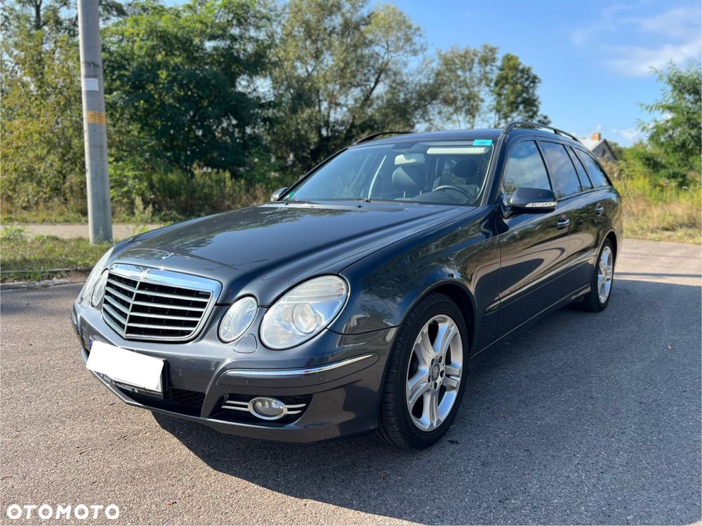 Mercedes-Benz Klasa E 200 CGI BlueEffICIENCY Avantgarde - 2