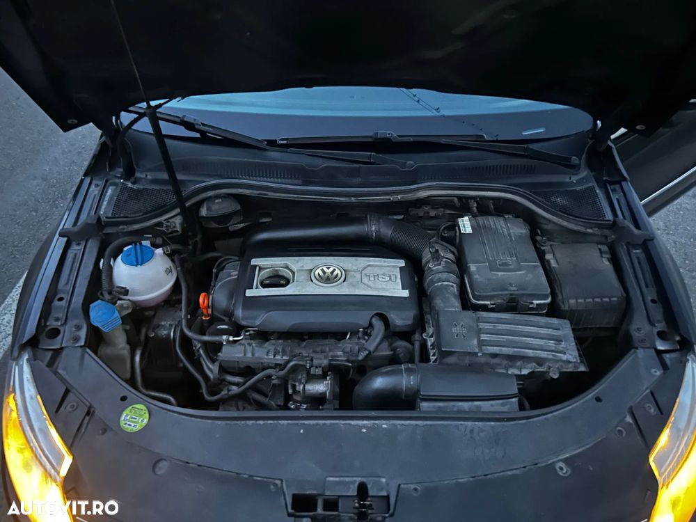 Volkswagen Passat CC - 8