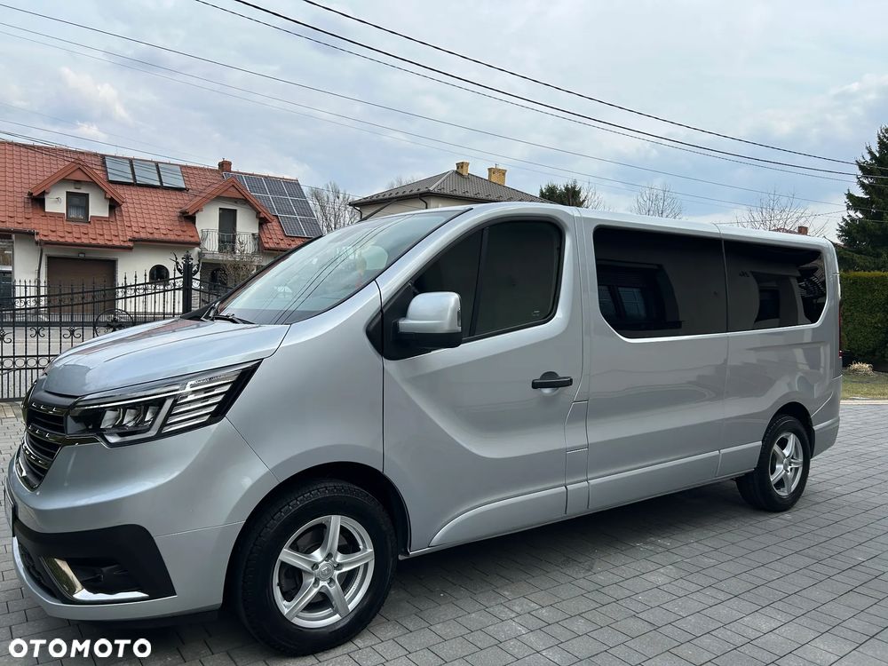 Renault Trafic 2.0 dCi - 39
