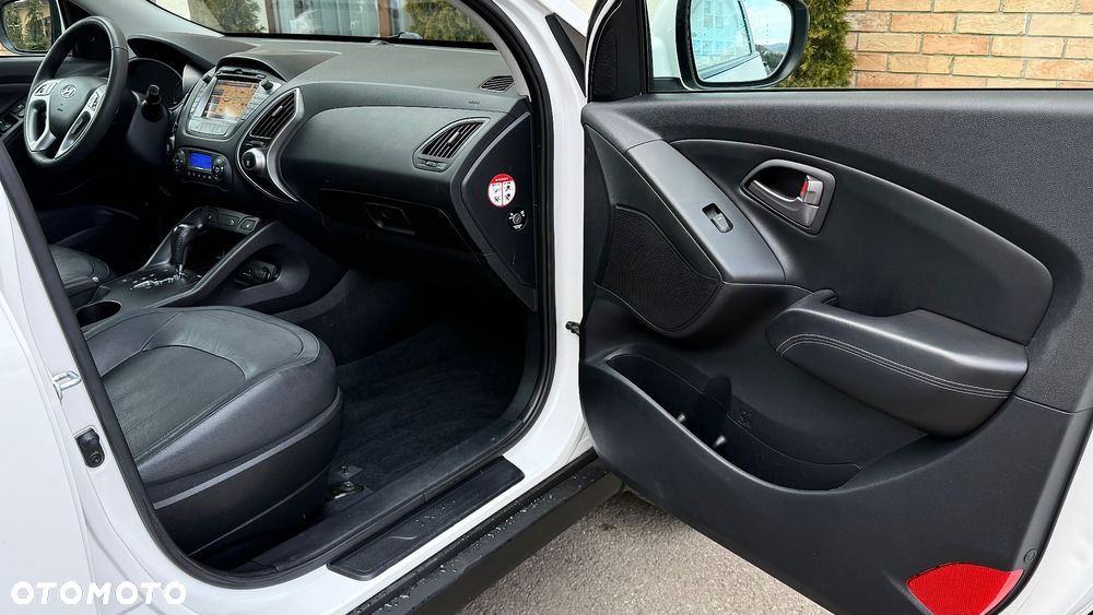 Hyundai ix35 2.0 CRDi 4WD Automatik Premium - 27