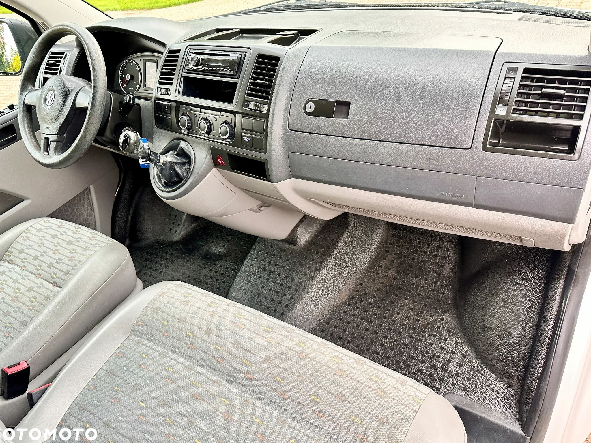 Volkswagen Transporter - 5