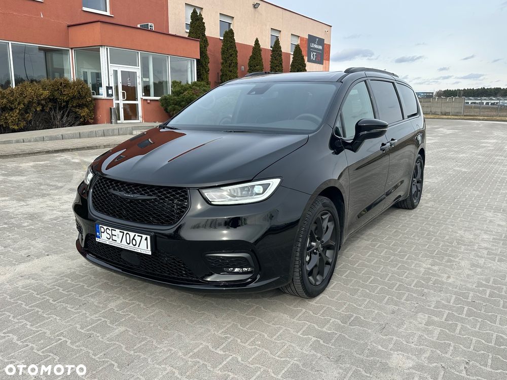 Chrysler Pacifica - 9