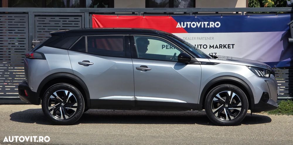 Peugeot 2008 PureTech 130 EAT8 GT - 6