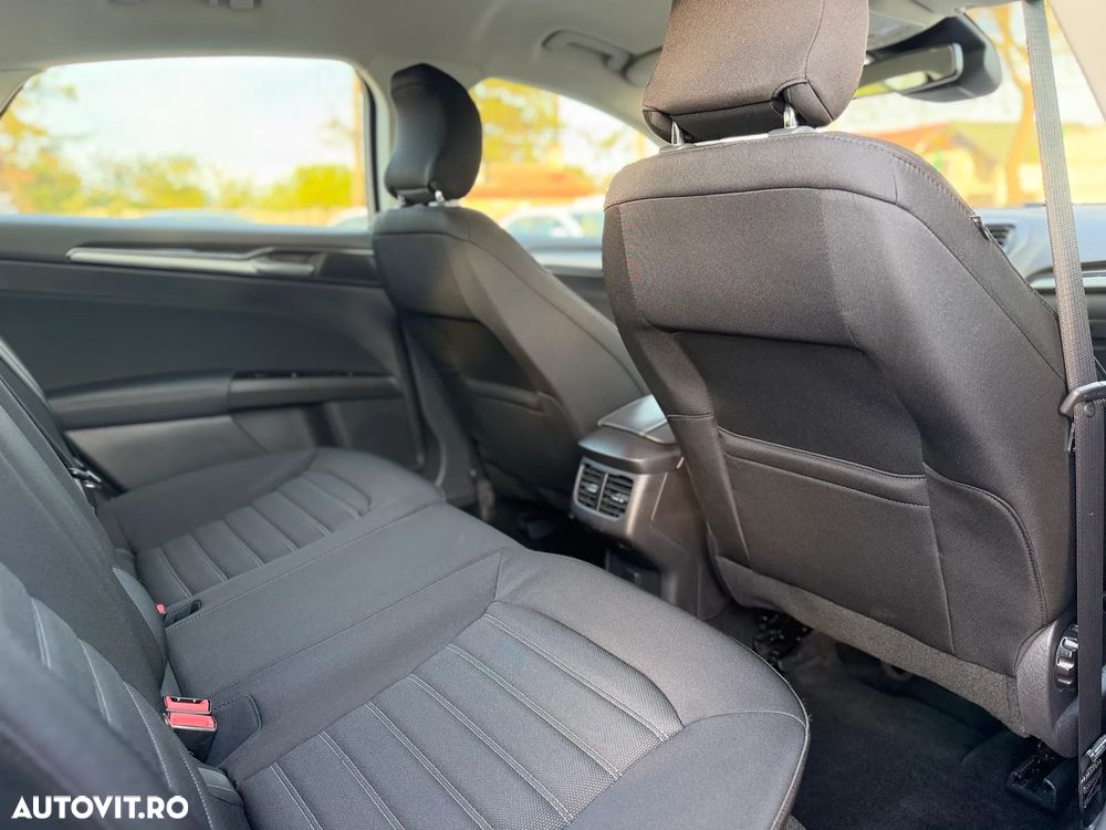 Ford Mondeo 2.0 TDCi Trend - 10
