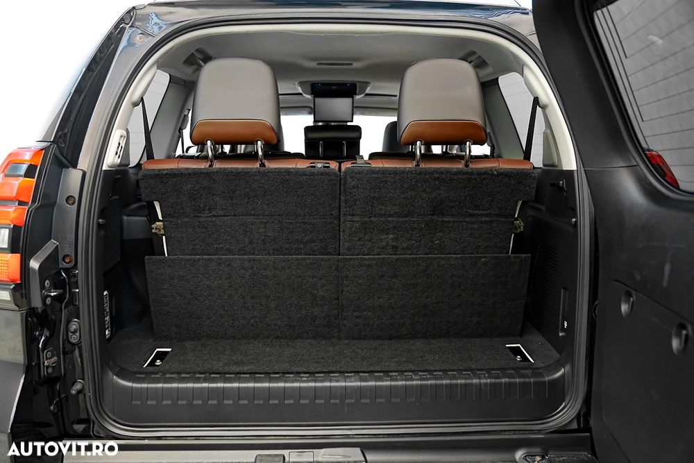 Toyota Land Cruiser 2.8l D-4D 204 CP A/T 7 locuri Luxury AVS Brown - 24