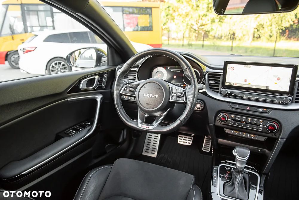 Kia ProCeed 1.5 T-GDI DCT7 OPF GT LINE - 31