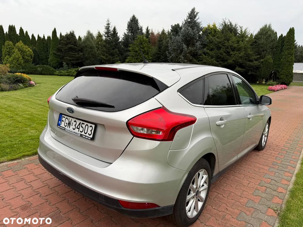 Ford Focus 1.5 TDCi DPF Start-Stopp-System Business - 14