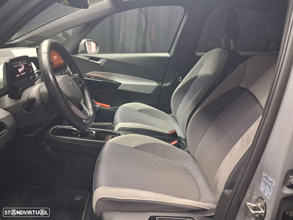 VW ID.3 58 kWh 1st - 9