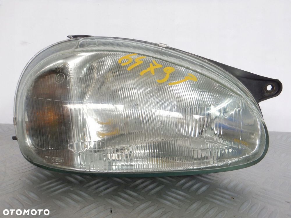 Reflektor lampa przód prawa Opel Corsa B COMBO B 1993-2000 ŁADNY - 1