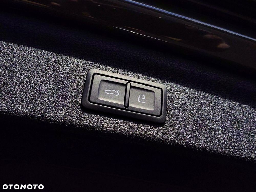 Audi Q3 35 TFSI mHEV Advanced S tronic - 32